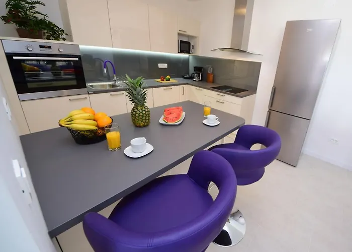 West By Interhome Vakantiehuis