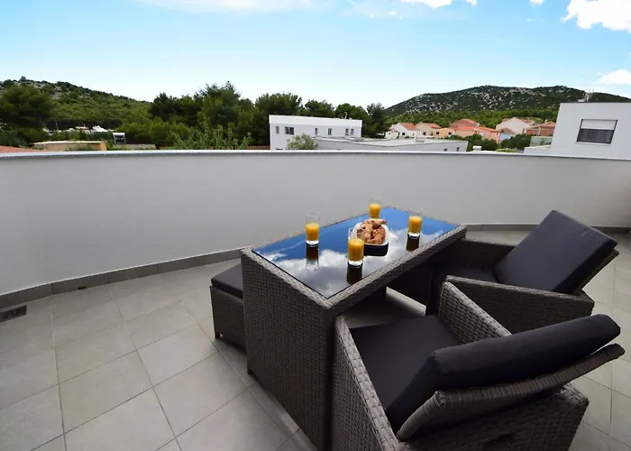 West By Interhome Vakantiehuis Sovlje