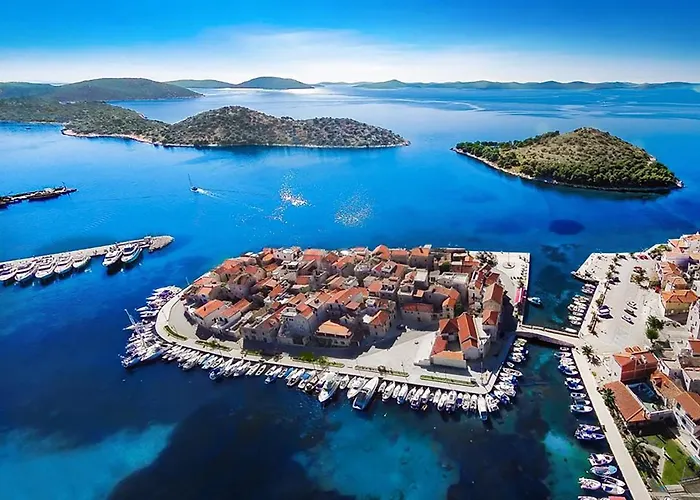 Vakantiehuis West By Interhome